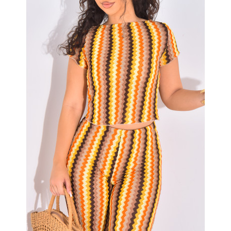 Mehrfarbiges Set aus gehäkelter Hose und Oberteil