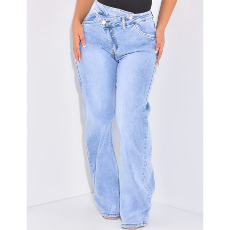 Washed-out straight-leg jeans with asymmetrical button placket