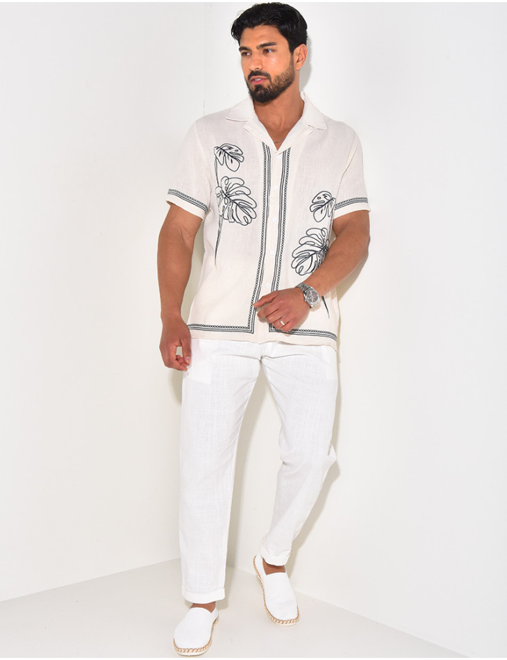 Chemise manches courtes à motifs brodés