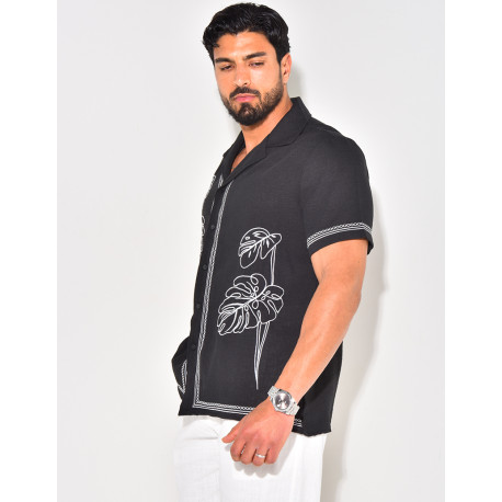 Chemise manches courtes à motifs brodés