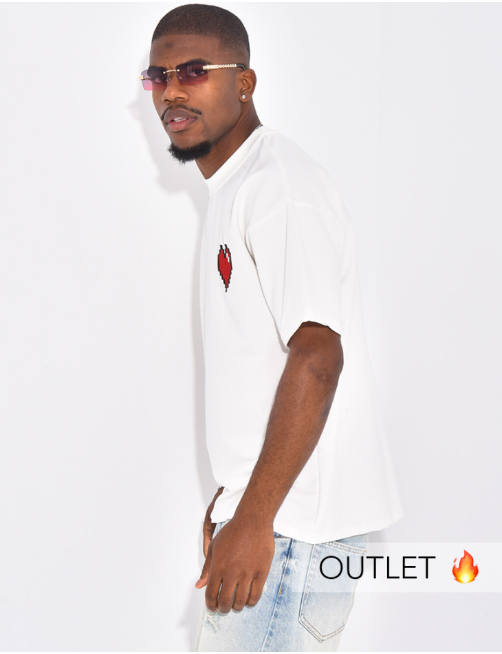 T-shirt avec coeur brodé