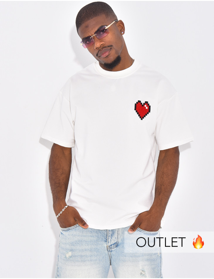 T-shirt avec coeur brodé
