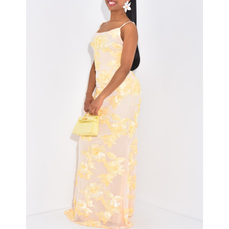 Robe longue à fleurs brodées & fines bretelles