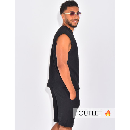 Ensemble ajouré short et t-shirt sans manches
