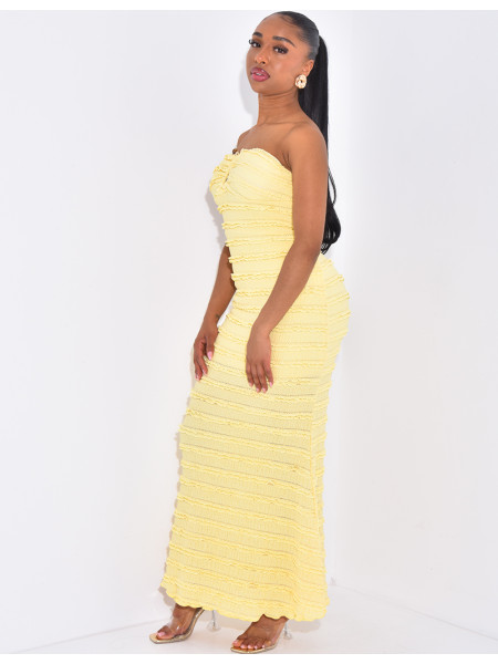 Robe bustier longue texturée à bijoux à la poitrine