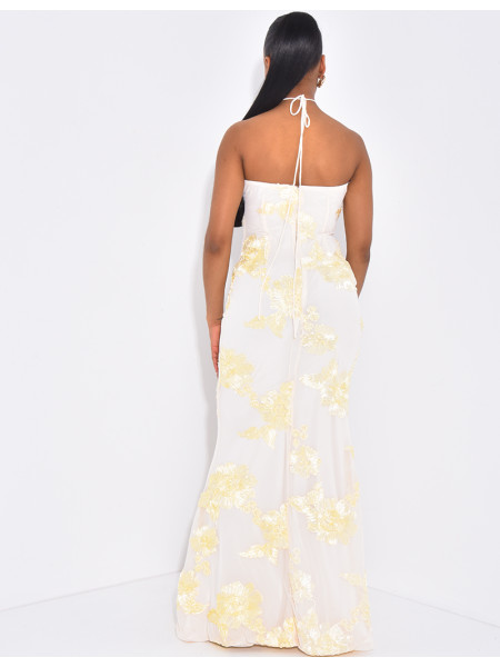 Long backless dress with embroidered flowers