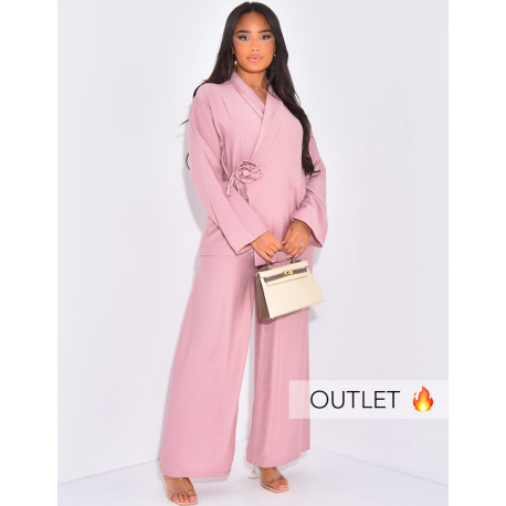 Ensemble effet lin cache-coeur à fleurs en relief à la taille