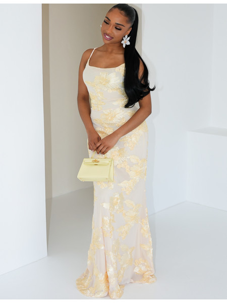 Robe longue à fleurs brodées & fines bretelles