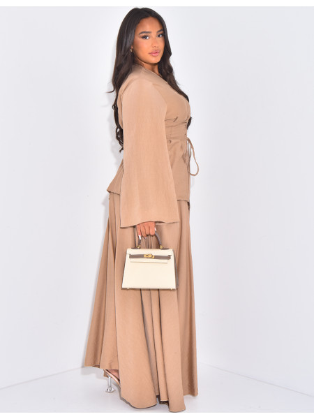 Linen-look set with a long flared skirt and lace-up blouse