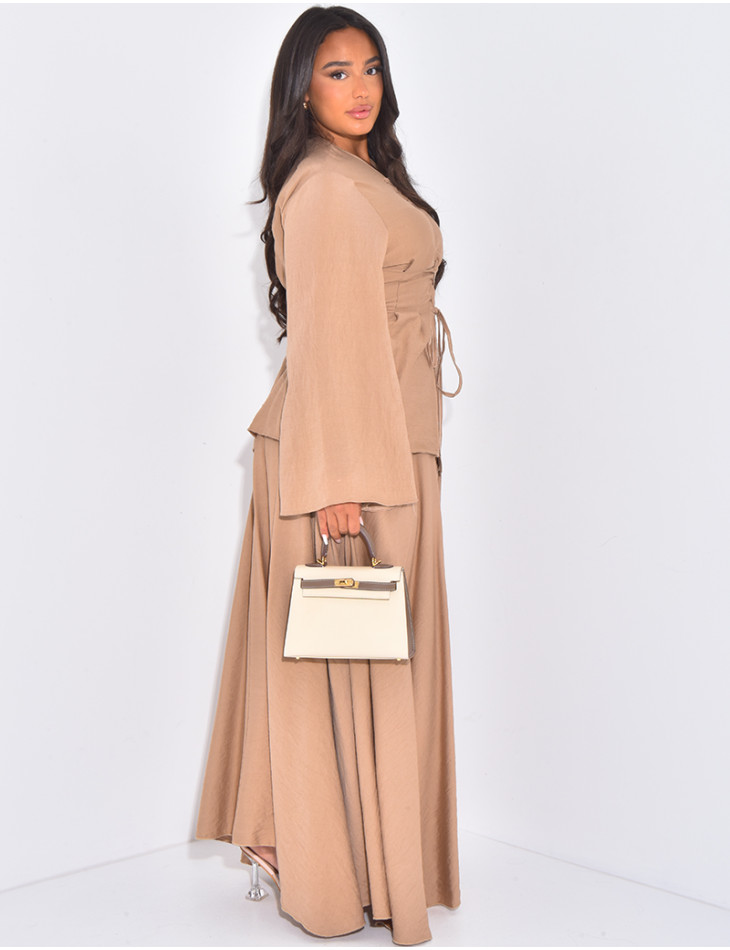Linen-look set with a long flared skirt and lace-up blouse