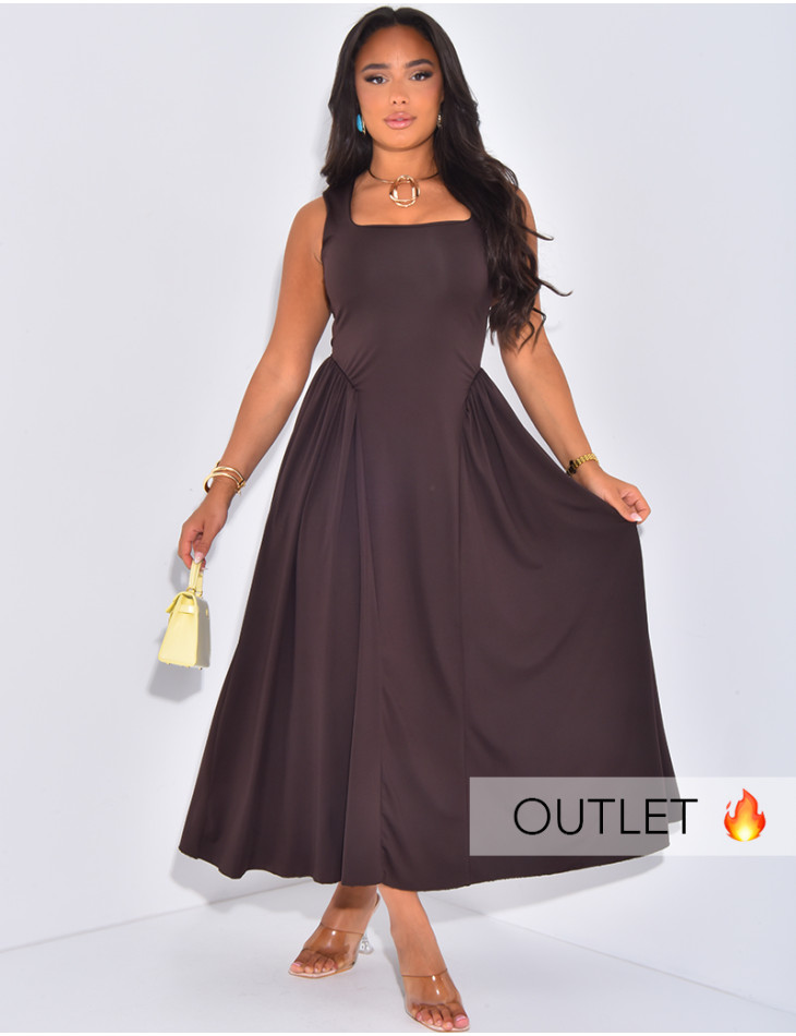 Robe longue sans manches effet bouffant sur les hanches