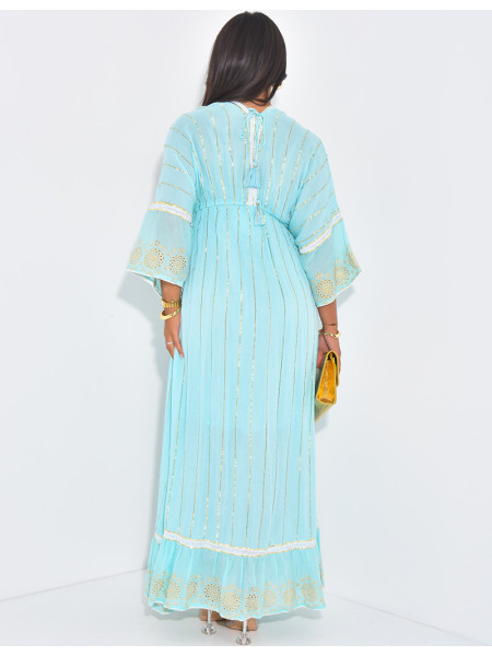 Langes Boho-Kleid mit Goldstickerei