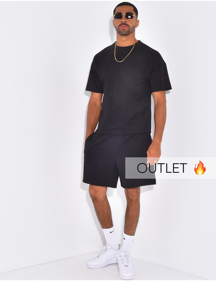 Ensemble uni short à couture contrastante et t-shirt