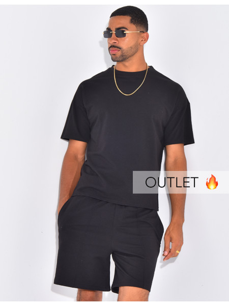 Ensemble uni short à couture contrastante et t-shirt
