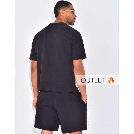 Ensemble uni short à couture contrastante et t-shirt