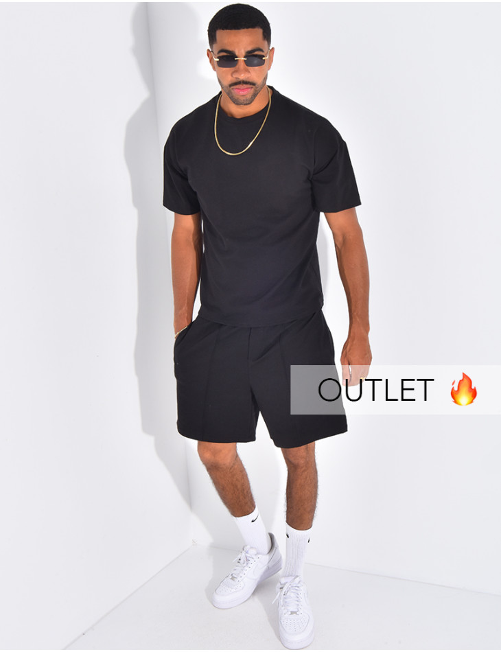 Ensemble uni short à couture contrastante et t-shirt