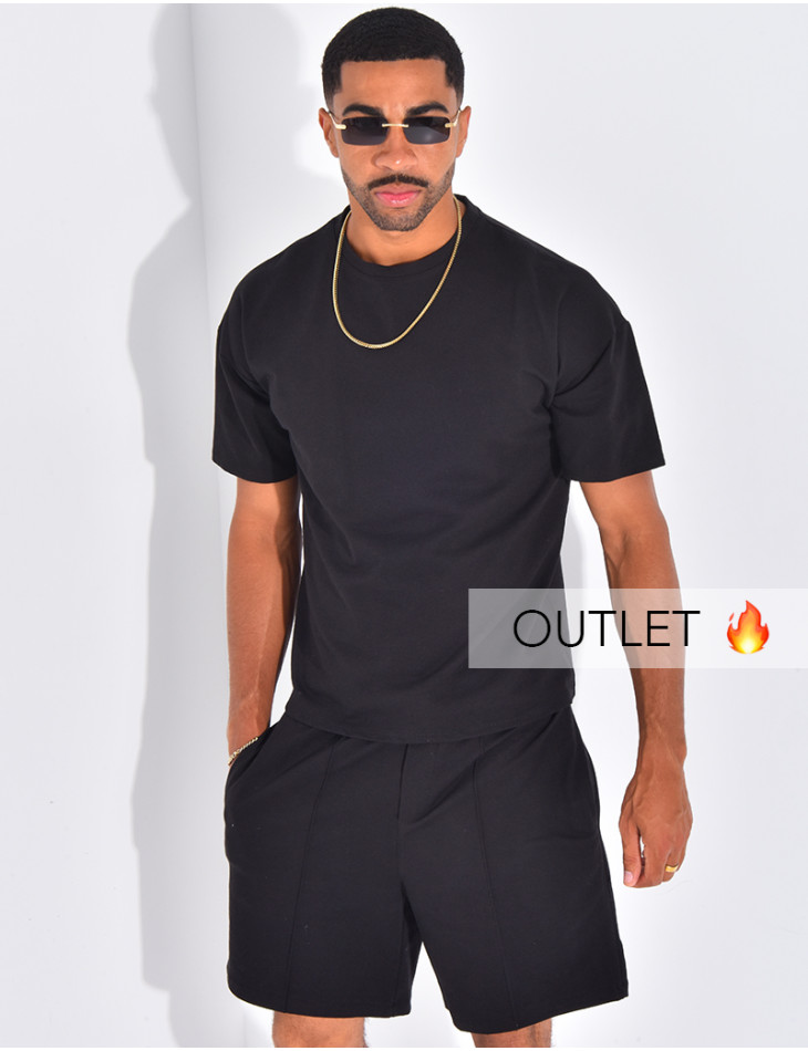 Ensemble uni short à couture contrastante et t-shirt