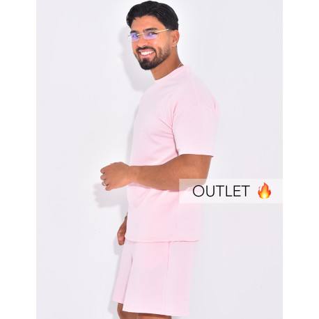 Ensemble uni short à couture contrastante et t-shirt