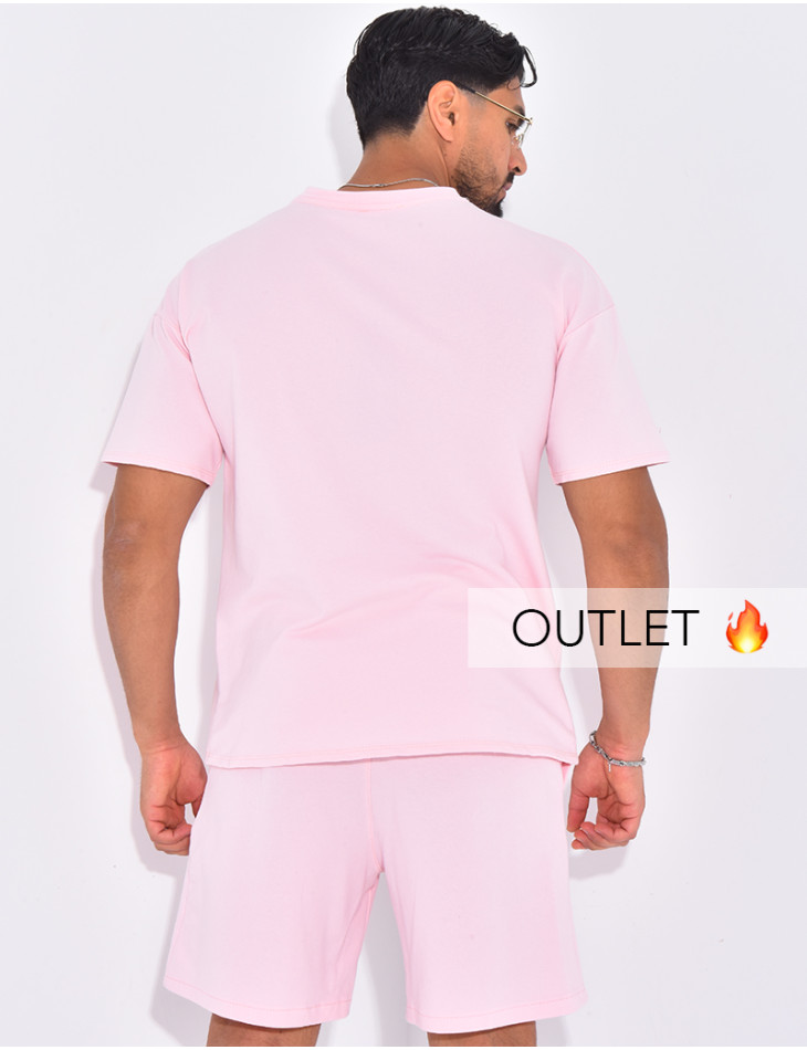 Ensemble uni short à couture contrastante et t-shirt