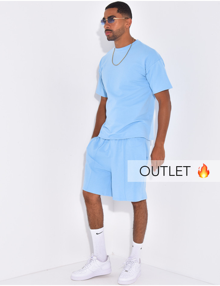 Ensemble uni short à couture contrastante et t-shirt