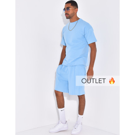 Ensemble uni short à couture contrastante et t-shirt