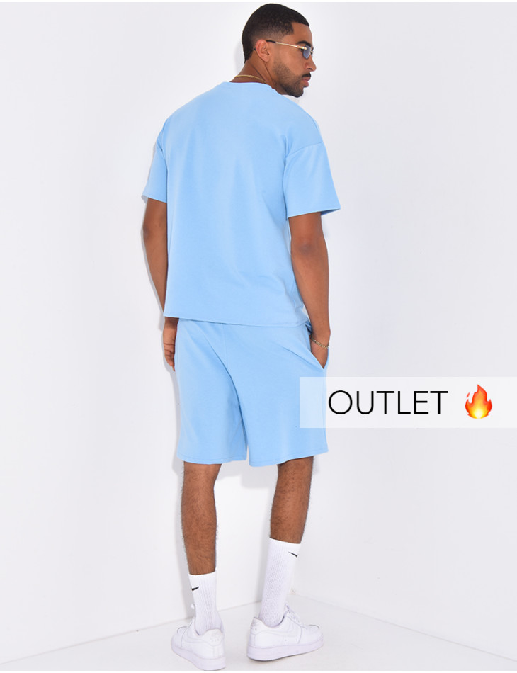Ensemble uni short à couture contrastante et t-shirt