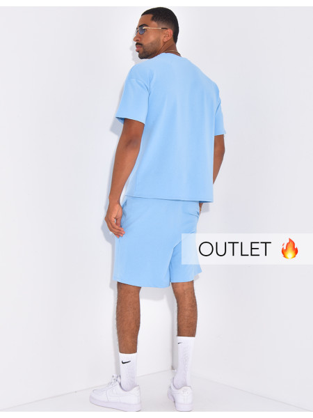 Ensemble uni short à couture contrastante et t-shirt
