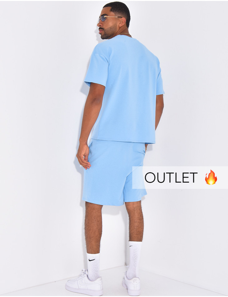 Ensemble uni short à couture contrastante et t-shirt
