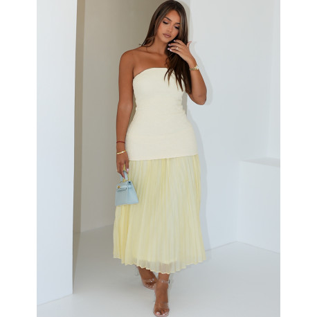 Langes Kleid mit strukturiertem Bustier und Faltenrock.