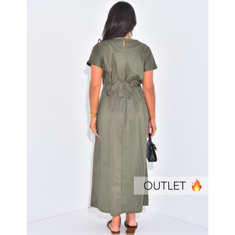 Langes, tailliertes Kleid aus Baumwolle