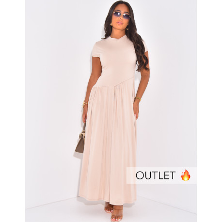 Fließendes Kleid mit kurzen Ärmeln und geraffter Taille