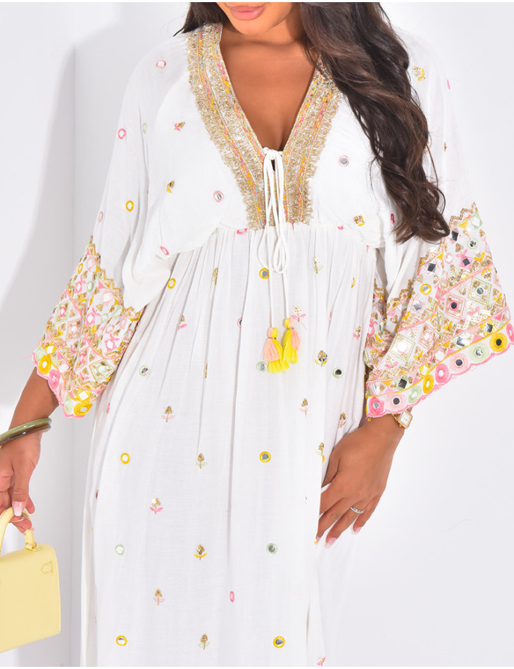 Robe bohème longue à broderies et perles