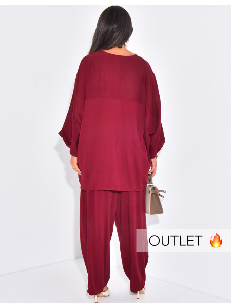 Ensemble pantalon droit et blouse col v en tissu fluide