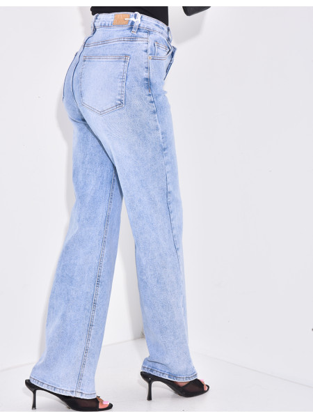 Jeans coupe droite délavé à boutonnière asymétrique