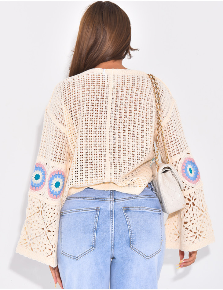 Pull en crochet à motifs