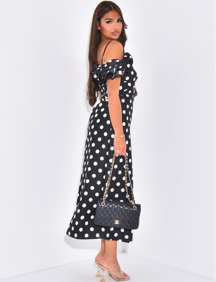 Robe longue col bardot à pois et volants