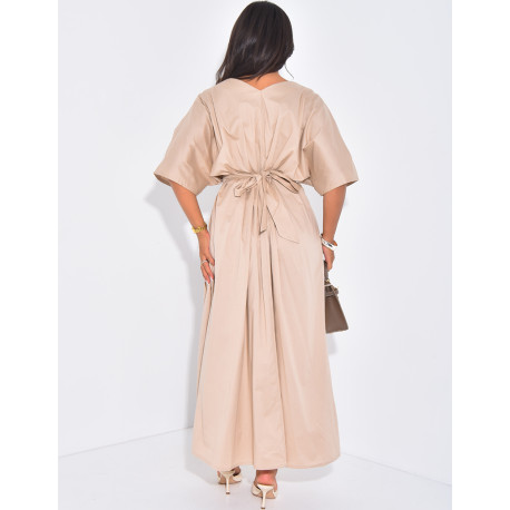 Langes, bauschiges Baumwollkleid mit Bindeband