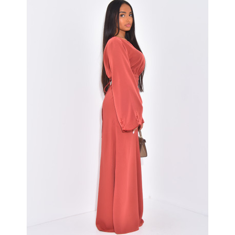 Langes Kleid aus besticktem Premium-Satin zum Binden im Rücken