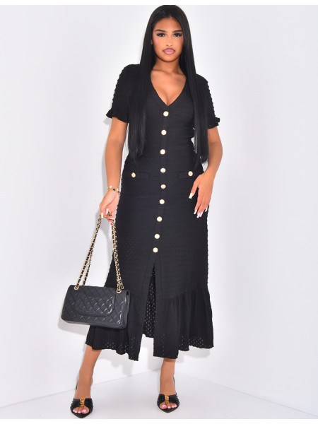 Robe longue texturée à boutons dorés et volants