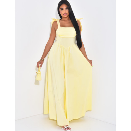 Langes Kleid mit Korsett-Effekt und Schleifen an den Schultern.