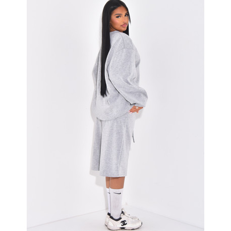 Ensemble short bermuda et sweat oversize molletoné