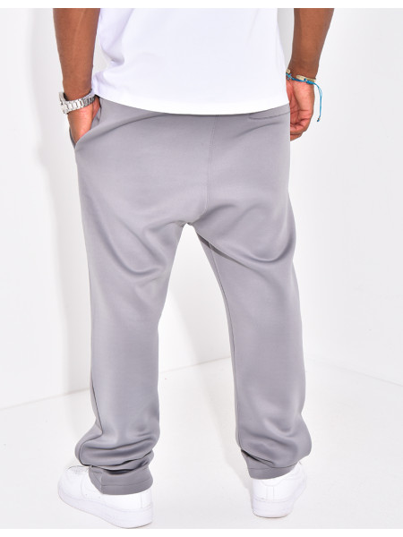 Pantalon à couture contrastante