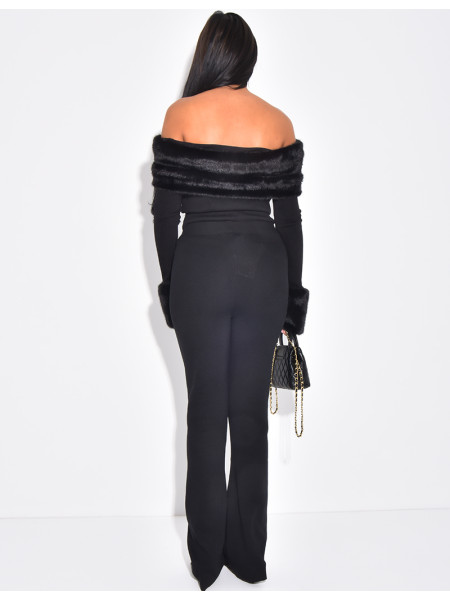 Set aus Hose und Pullover mit U-Boot-Ausschnitt und Pelzbesatz