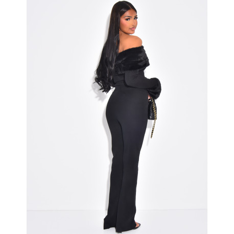 Set aus Hose und Pullover mit U-Boot-Ausschnitt und Pelzbesatz