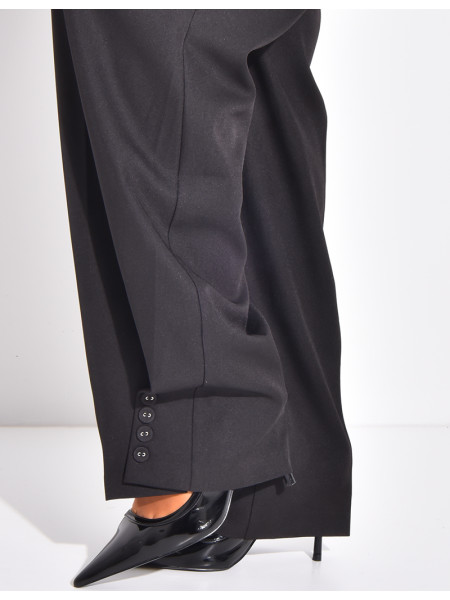 Anzughose mit Knöpfen an den Knöcheln