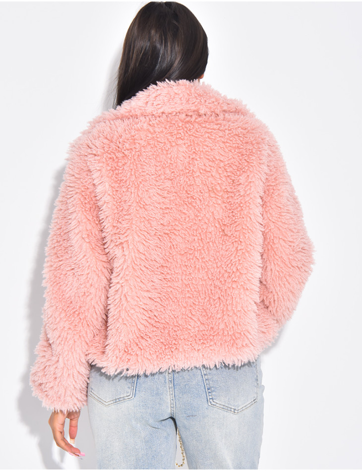 Short coat with fluffy fur