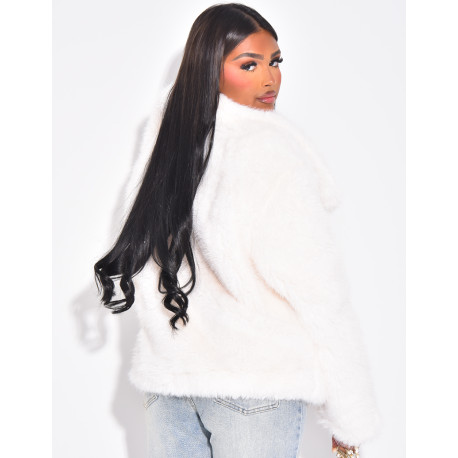Short faux fur jacket with turn-down collar