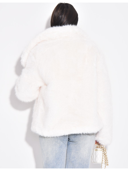 Short faux fur jacket with turn-down collar
