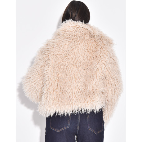 Kurzer Mantel mit flauschigem Fell