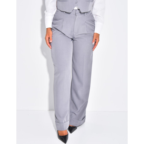 Hoch taillierte Anzughose mit Umschlag